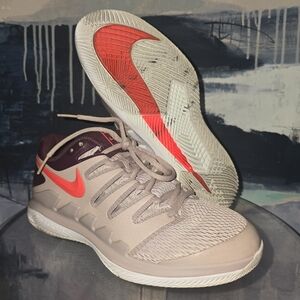 Nike Size 6 Air Zoom Vapor X  HC Particle Rose Tennis Shoe Style AA8030 601
